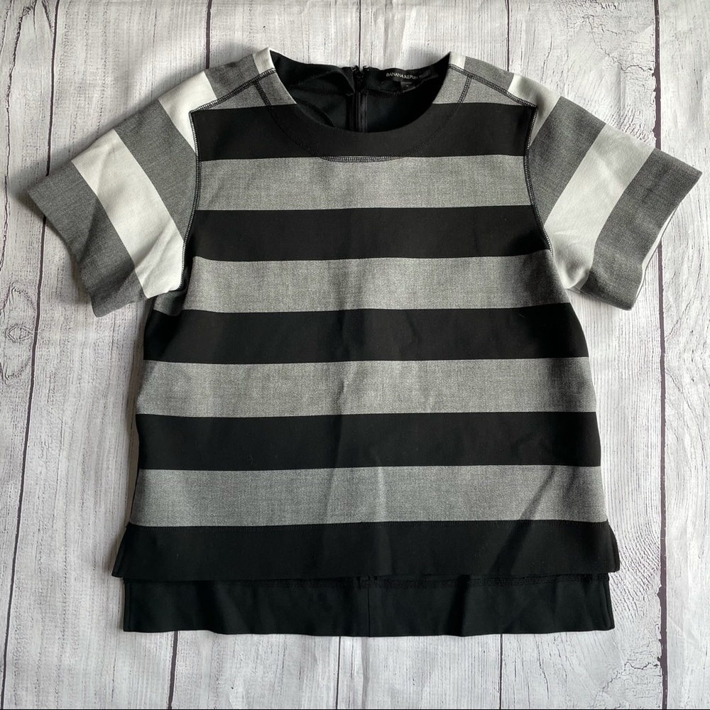 Banana Republic Black & Grey Striped Top Size S